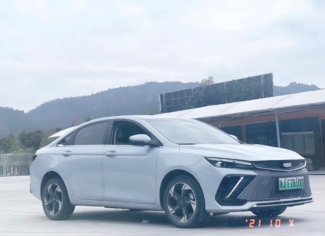 成都帝豪L HiP价格最低8.98万起 暂无优惠