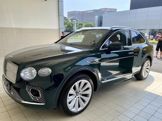 2024款宾利添越4.0T首席豪华SUV 现车促销价格