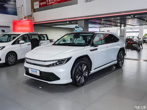 成都广汽本田P7报价19.99万起 暂无优惠