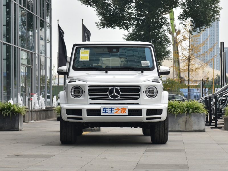 奔驰(进口)G级售价181万起 售全国