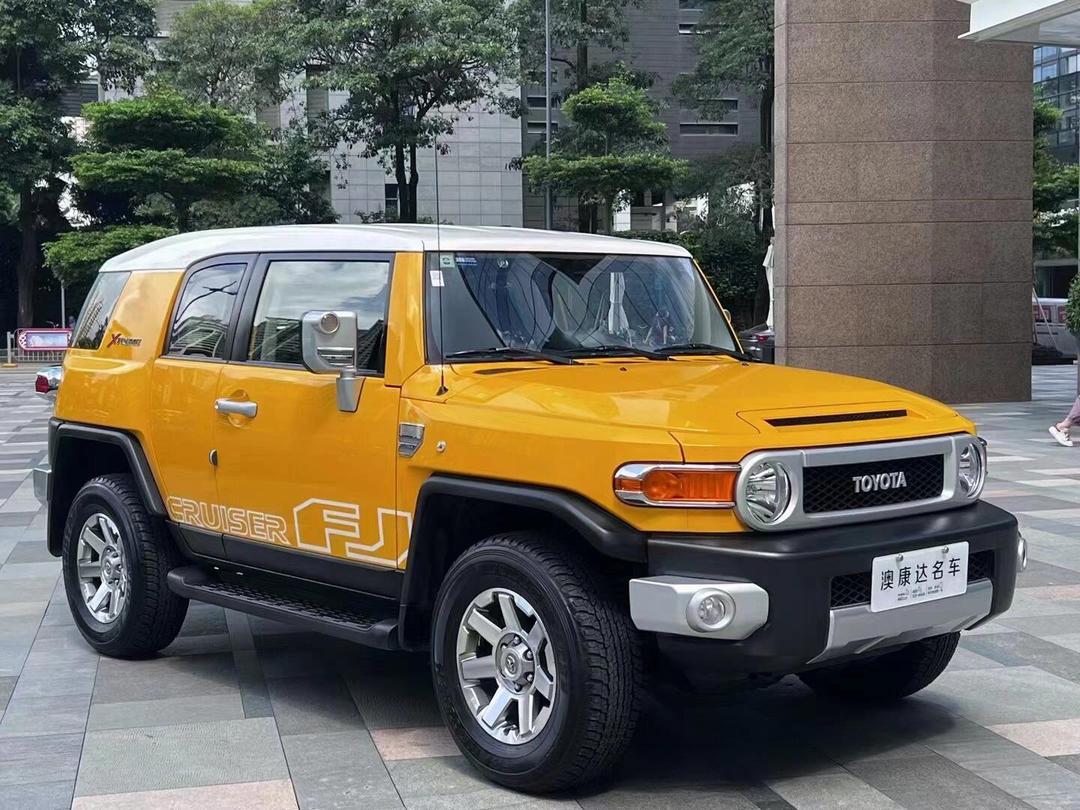 2023款中东版酷路泽FJ国六现车评测体验