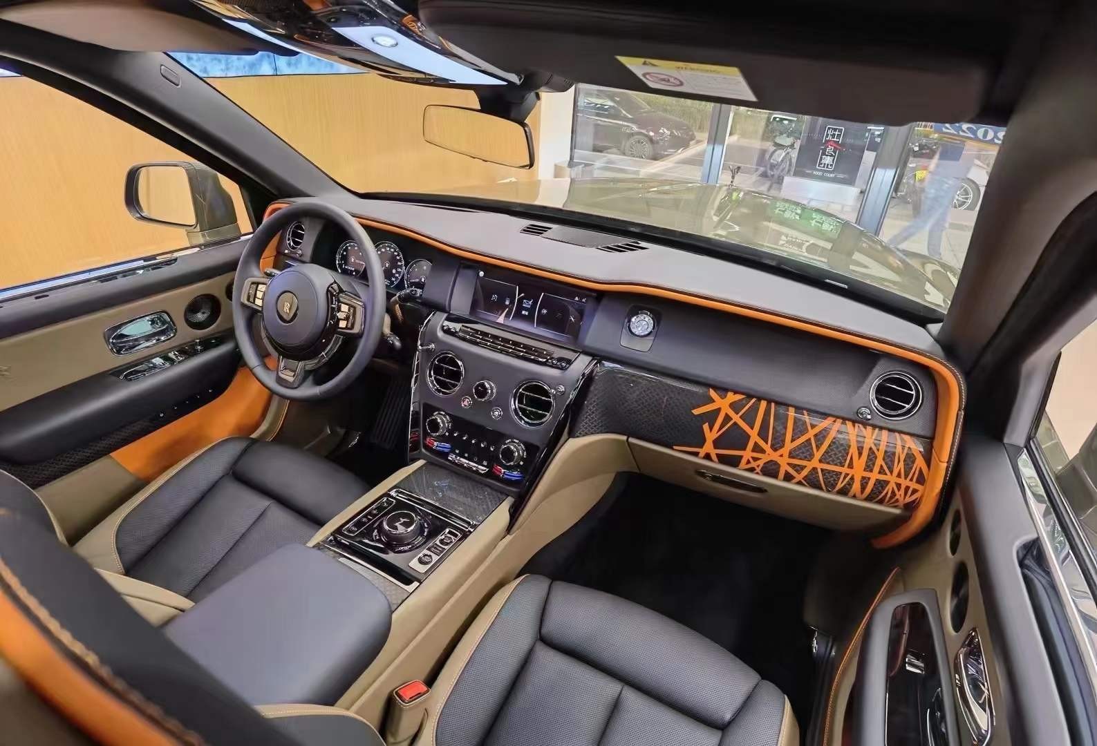 现购库里南享150万优惠