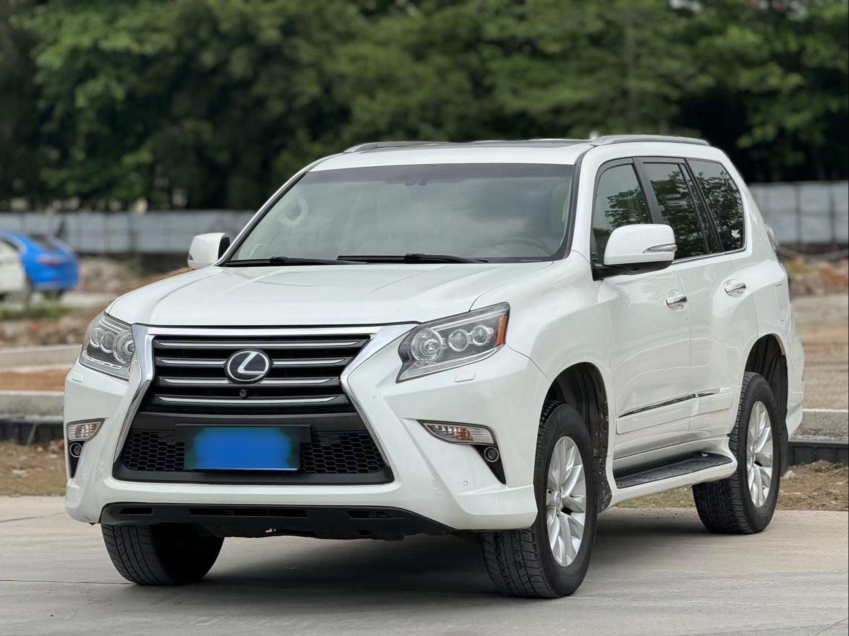 成都雷克萨斯GX中东版目前售价98万起 欢迎上门试驾