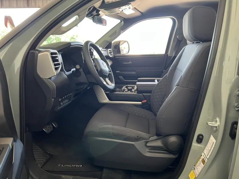 成都平行进口丰田坦途加版目前价格稳定 售价50万元起