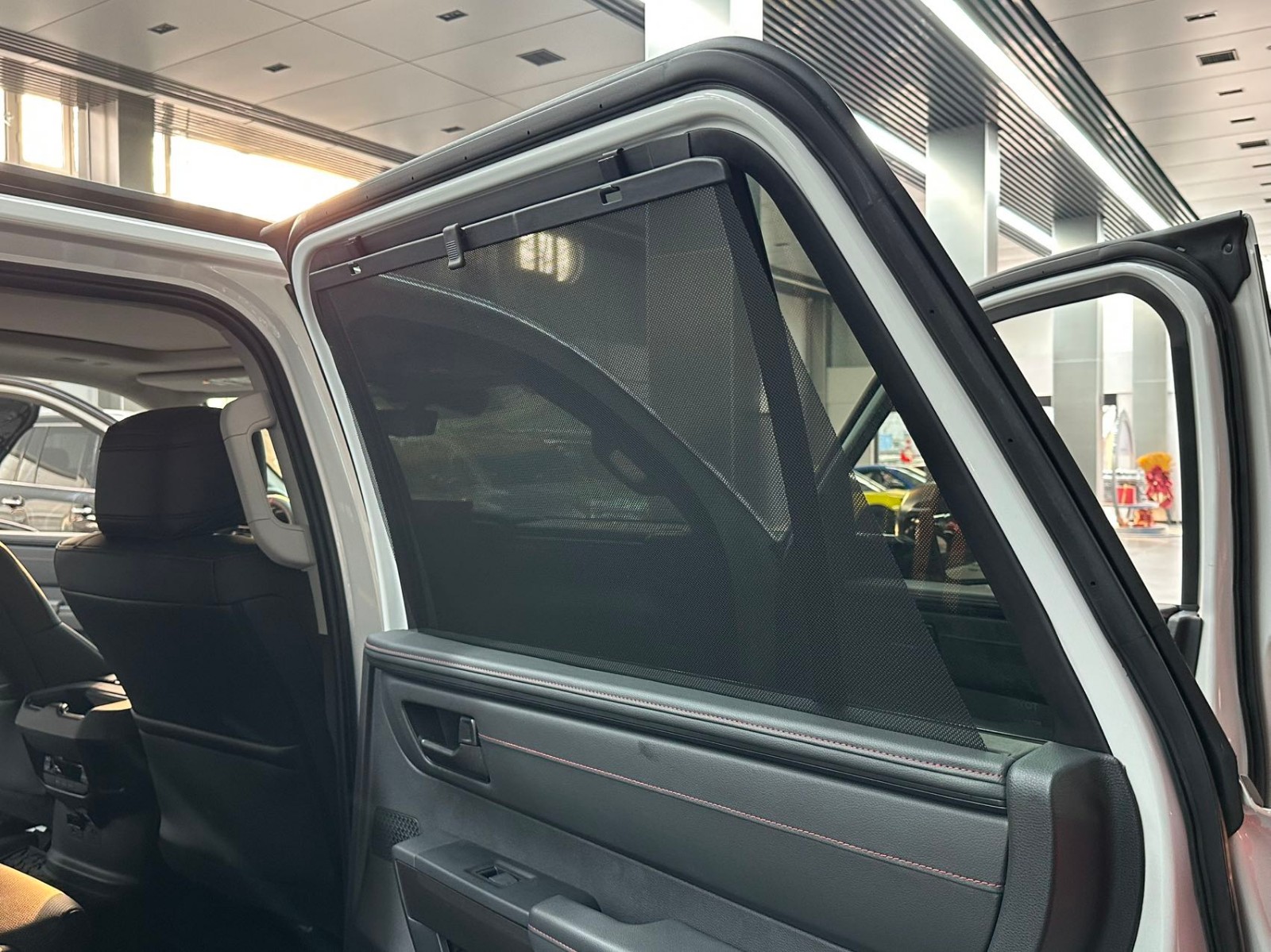 2023超霸美版促销64万起 欢迎前来试驾