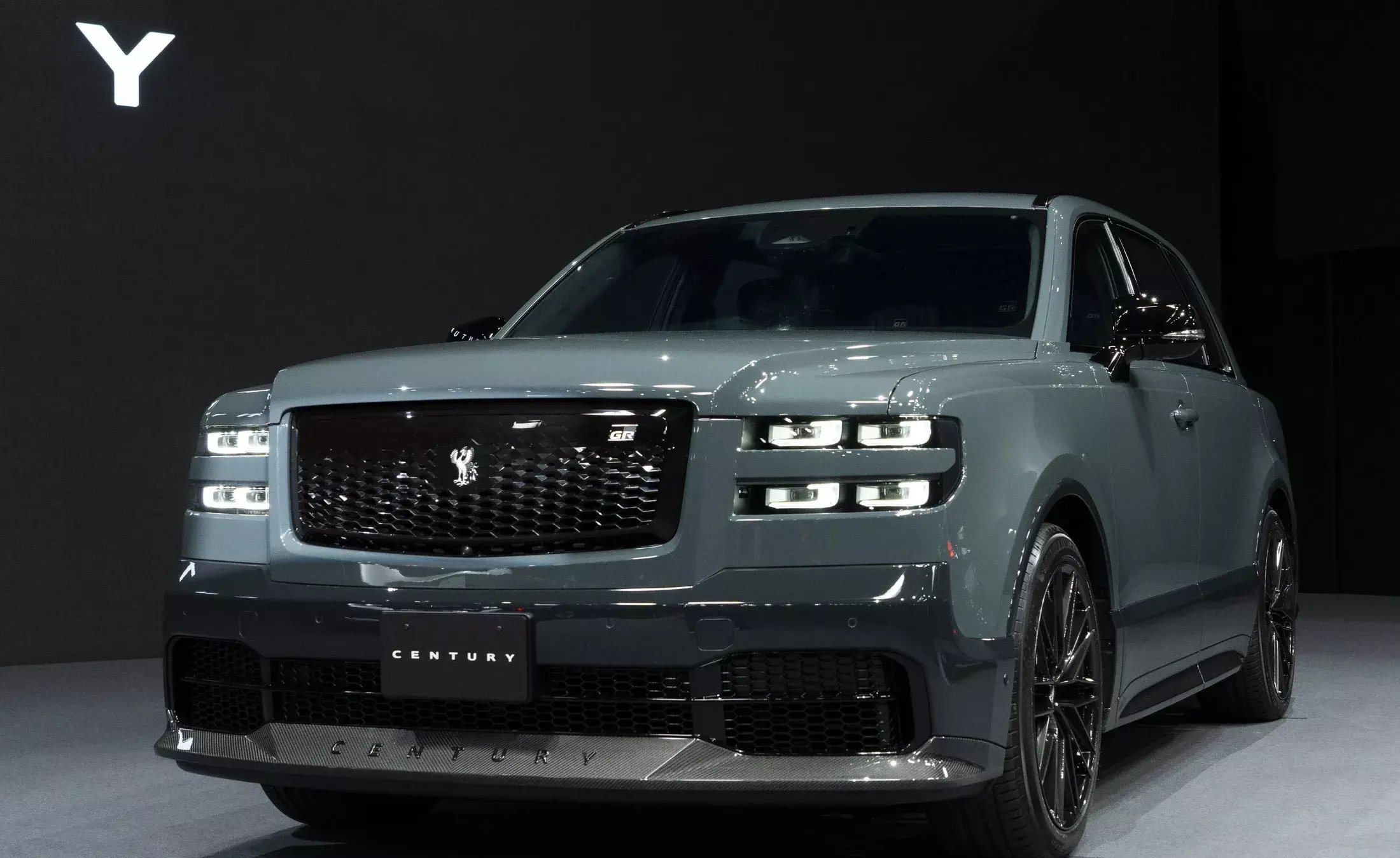 成都丰田世极限时优惠 目前198万元起售