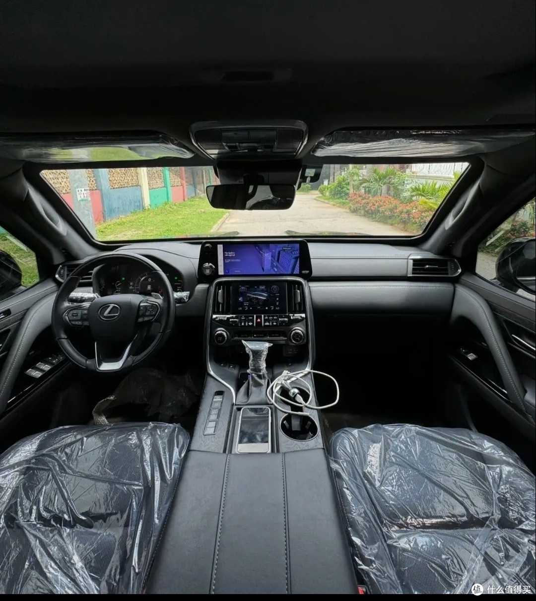 雷克萨斯LX美规版平价销售145万起