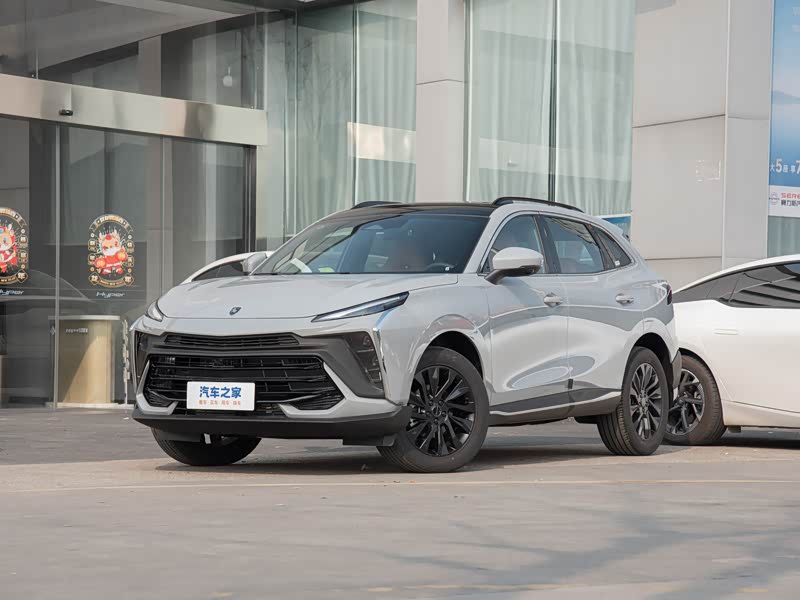 成都风行T5 EVO降价促销 购车优惠高达1.50万