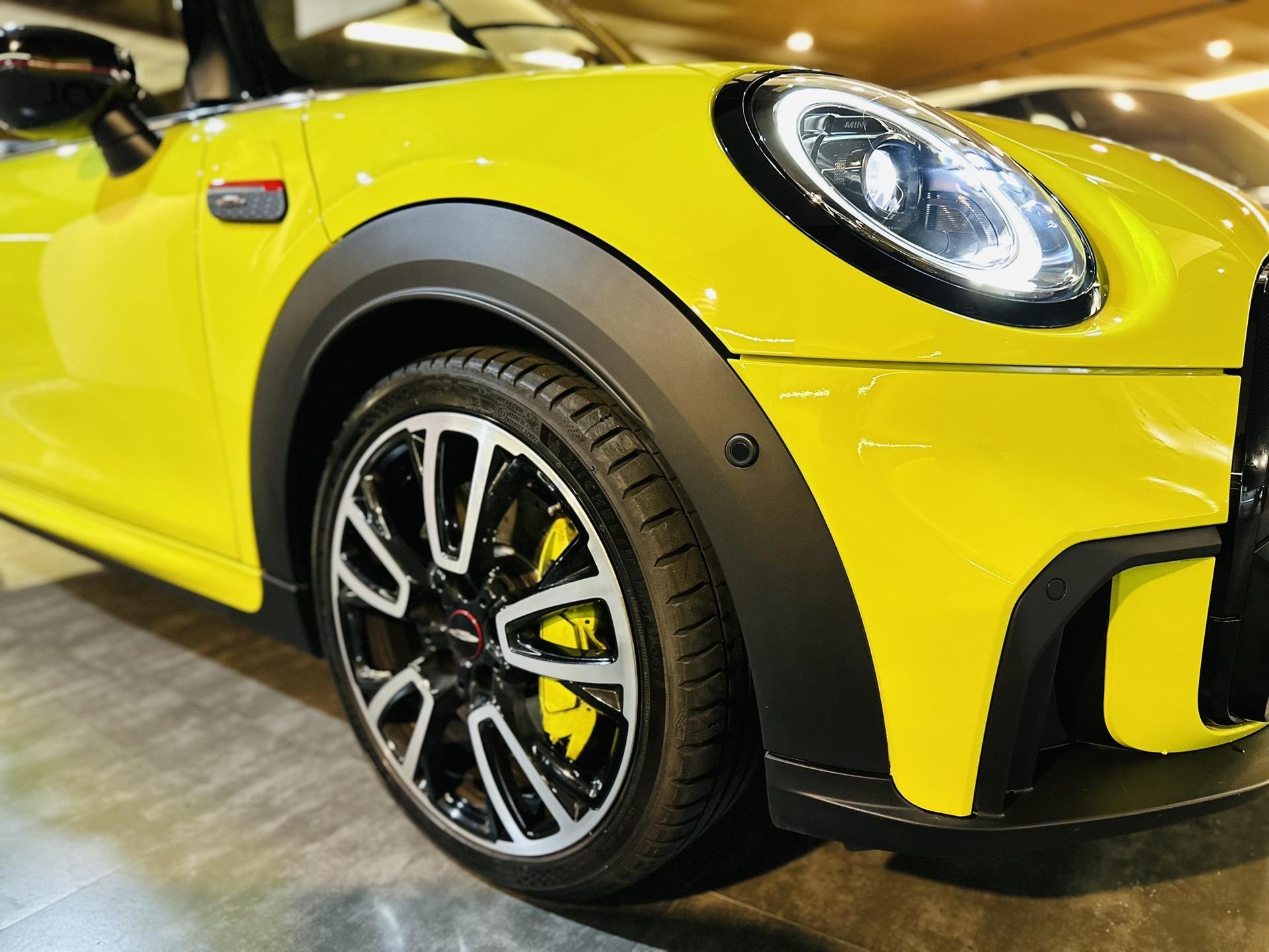 全新MINI Cooper敞篷版即将到店 JCW Cabrio入华
