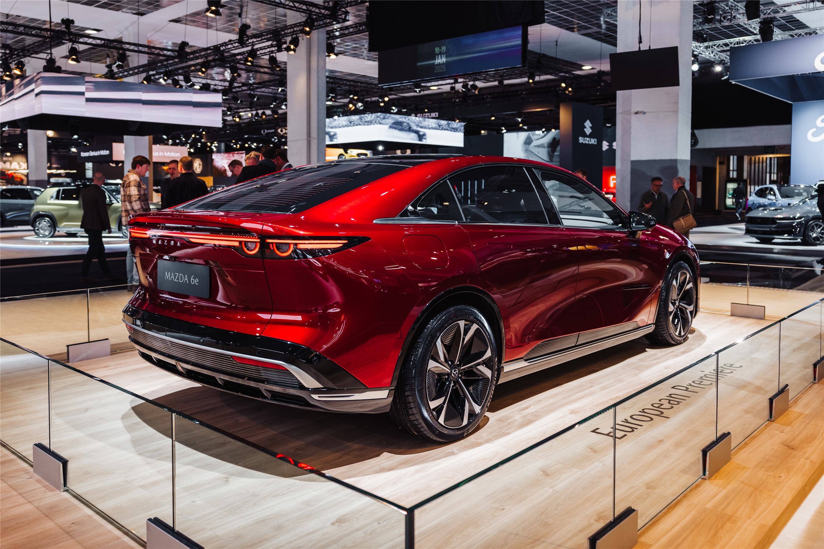MAZDA EZ-6全球车MAZDA 6e正式下线