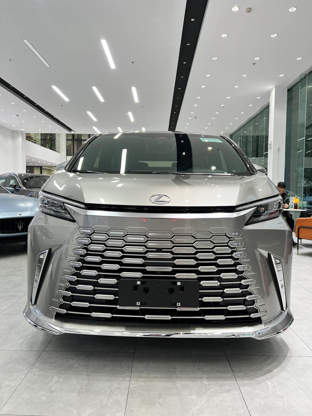 2024雷克萨斯LM亚洲版促销122万起 欢迎试乘试驾