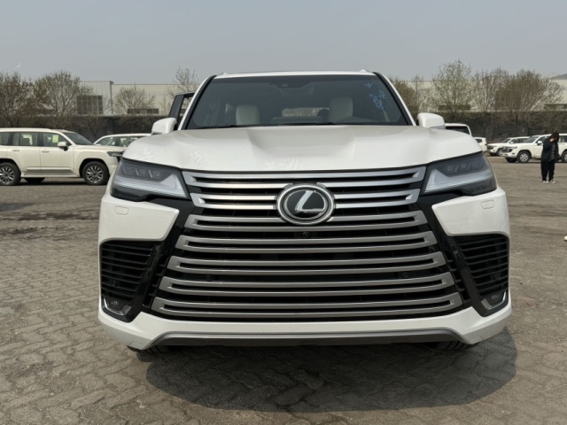 2024款中东版雷克萨斯LX600 最热销越野