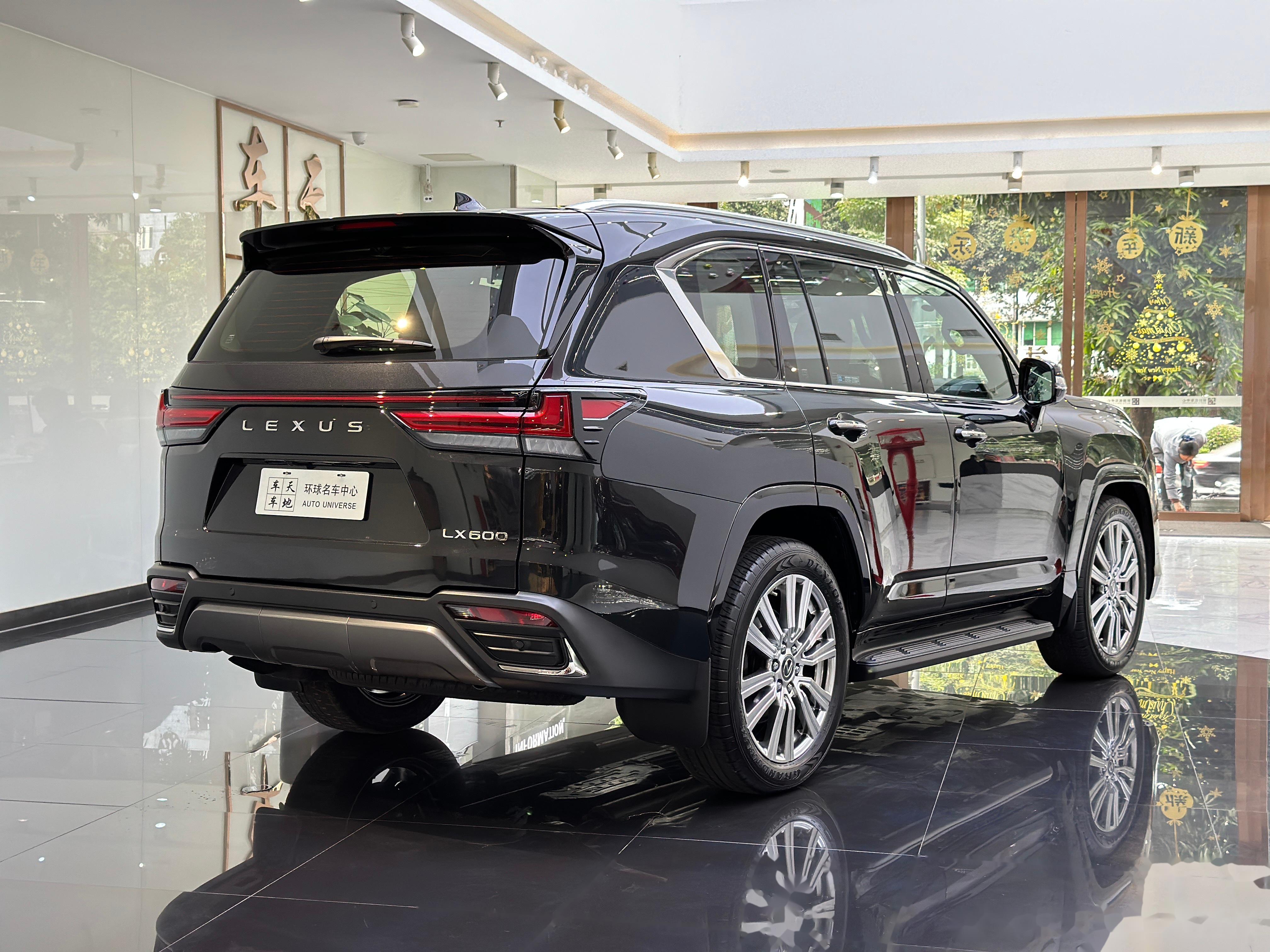 2024款中东版雷克萨斯LX600 最热销越野