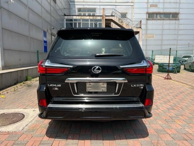 平行进口雷克萨斯LX570中东版最高让利40万
