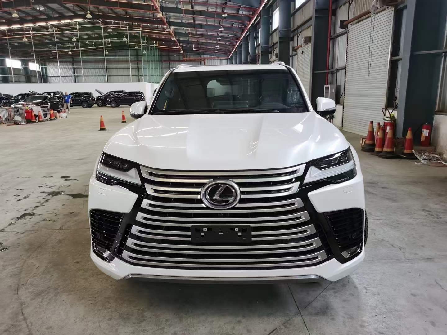 2024款雷克萨斯LX600版本配置全方位解析