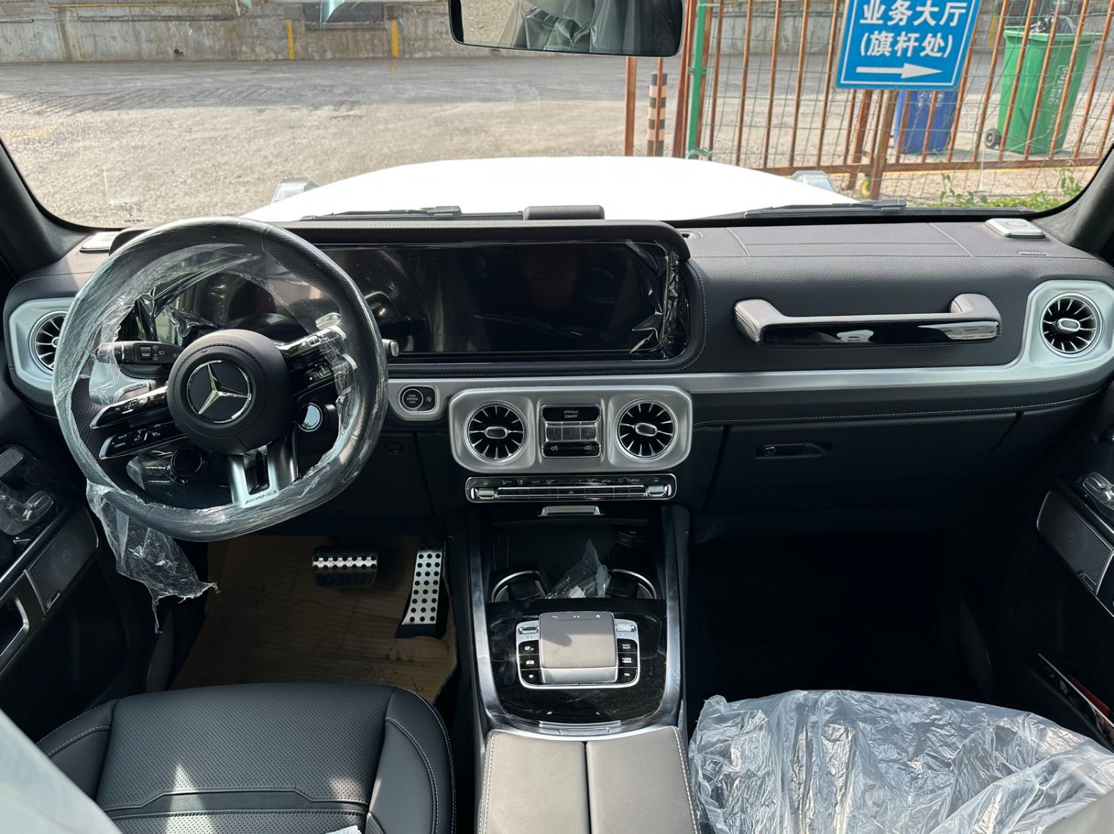 奔驰(进口)G级降价促销中 购车直降6万