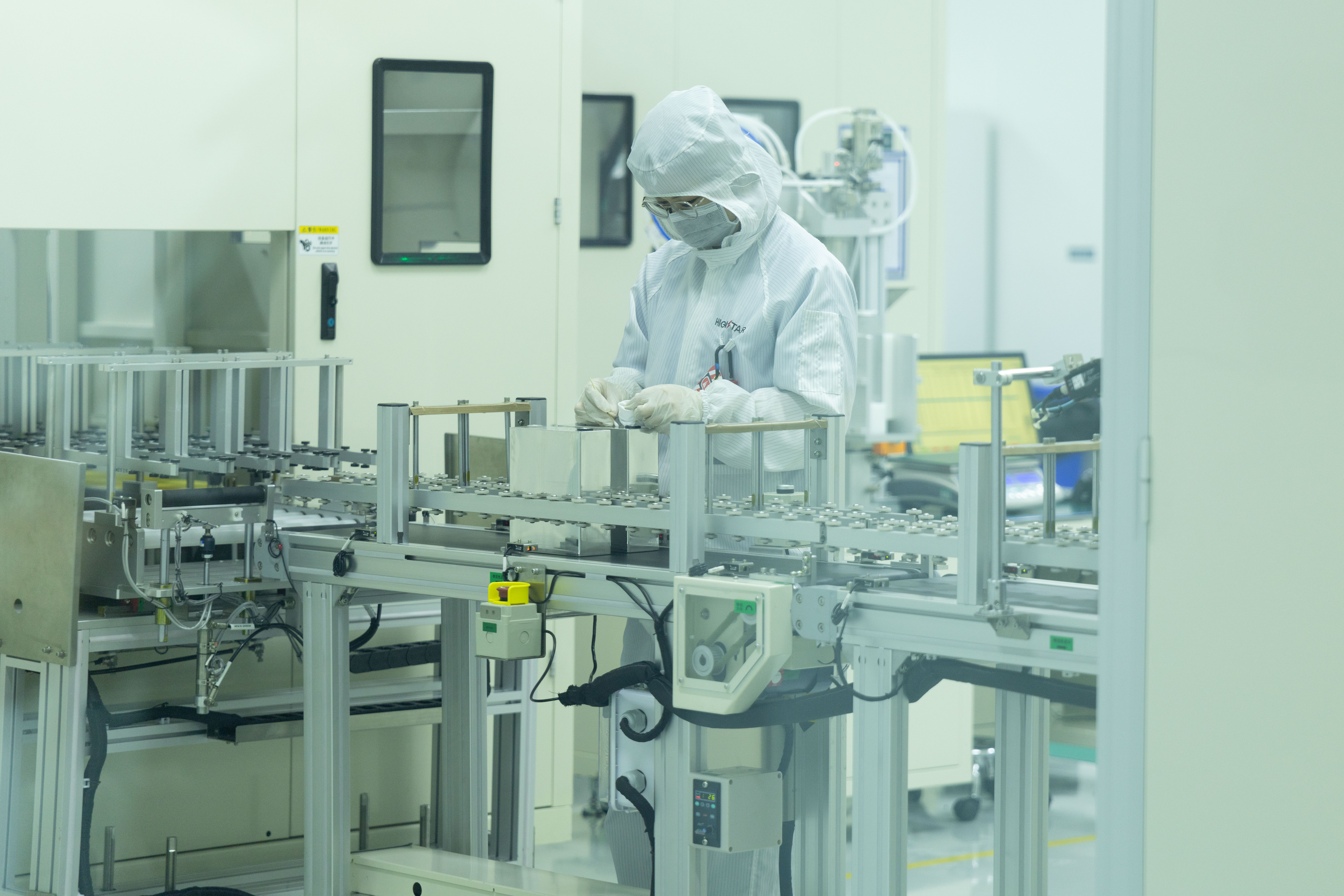 MG4爆单不可怕,半固态电池能量产上车杀伤力更大