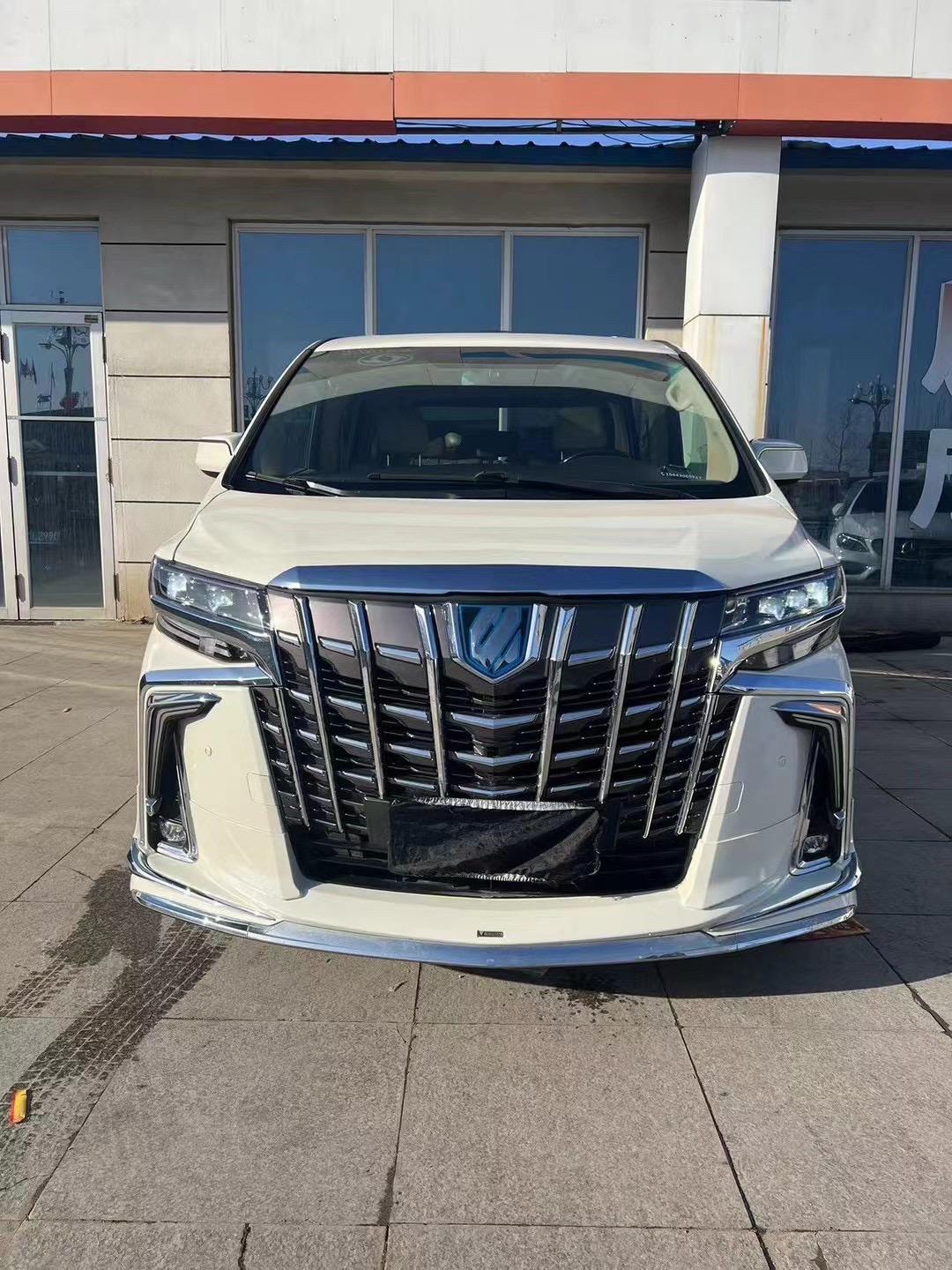 成都丰田埃尔法亚洲版售价90万起 欢迎到店试驾