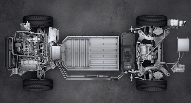 相比新势力的冰箱彩电大沙发，莲花的底盘调校更值得被尊敬