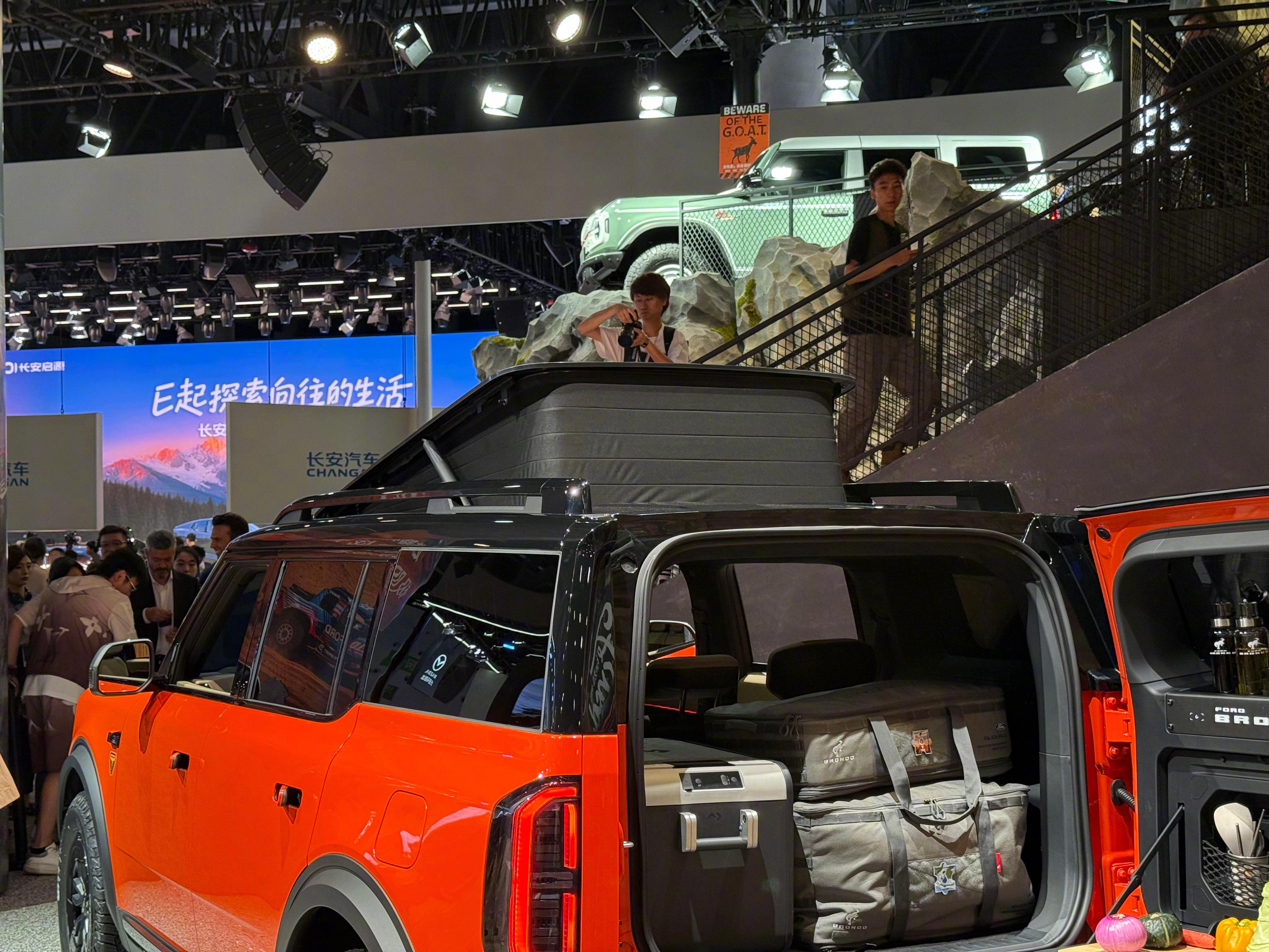 户外生活“36境”，福特智趣烈马“一键”搞定