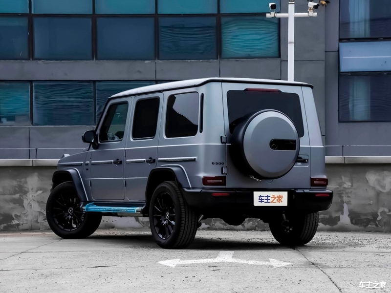 成都奔驰G级报价181万起 欢迎到店试驾