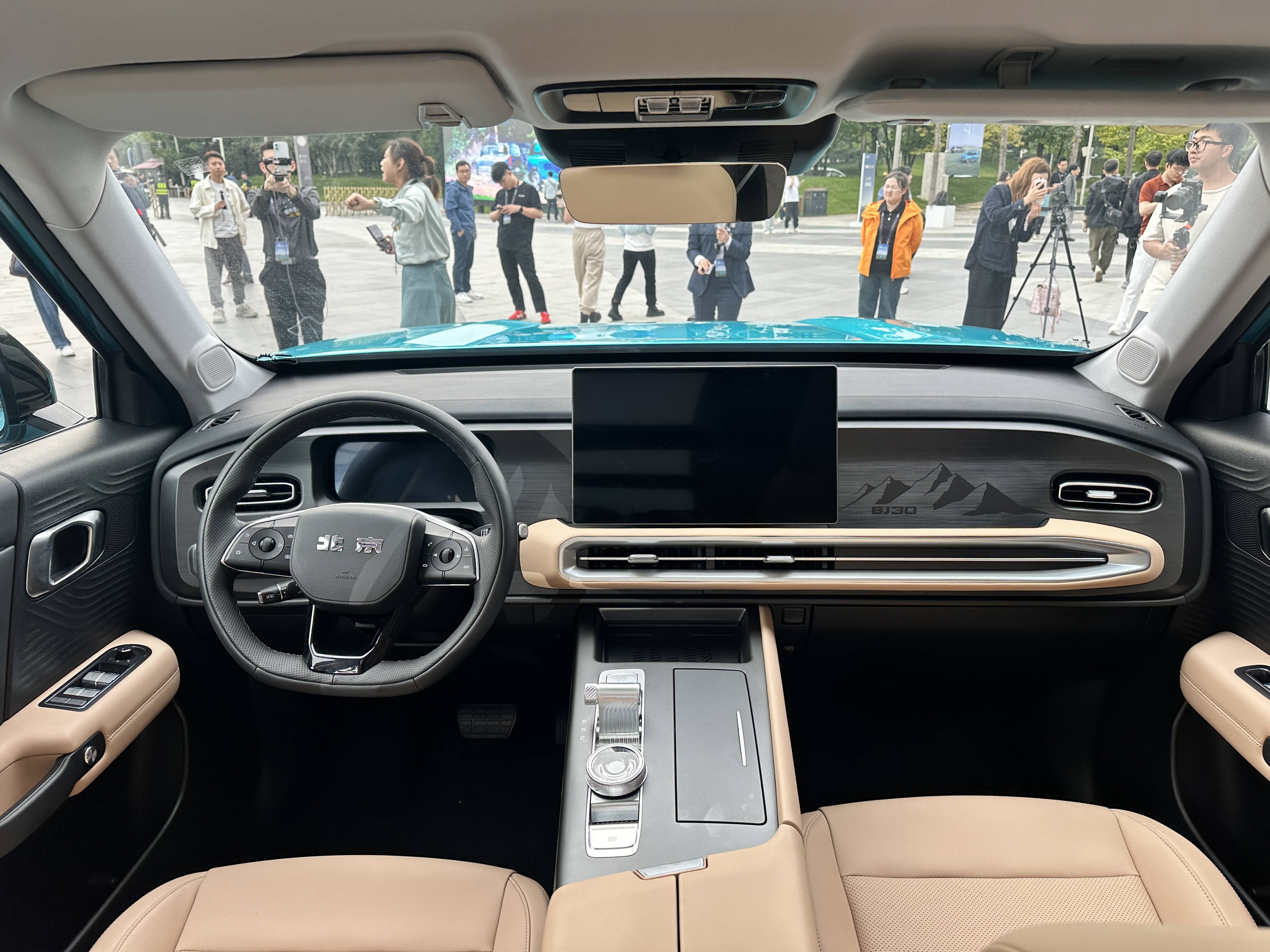 整车终身质保覆盖全车99%零部件，北京越野BJ30旅行家焕新价8.39万起