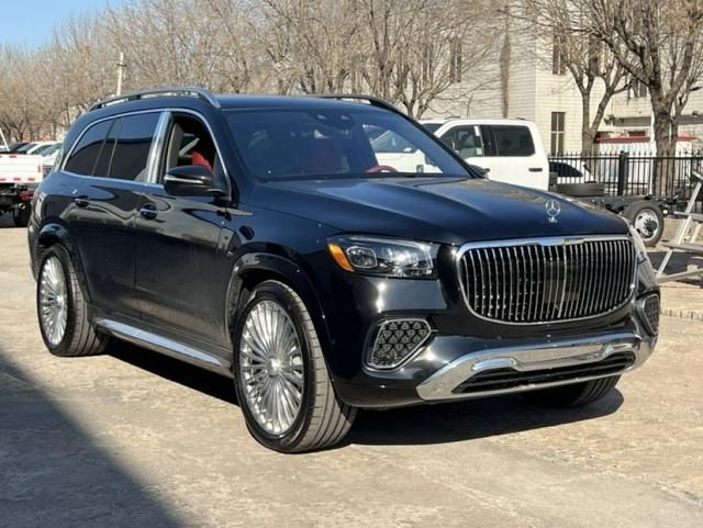 成都平行进口奔驰迈巴赫GLS600美版团购价格258万起 欢迎到店试驾