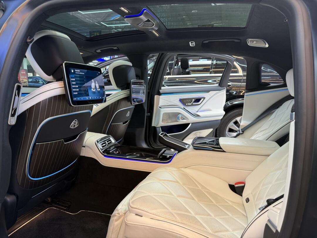 2022迈巴赫S级美版价格优惠32万 欢迎试乘试驾