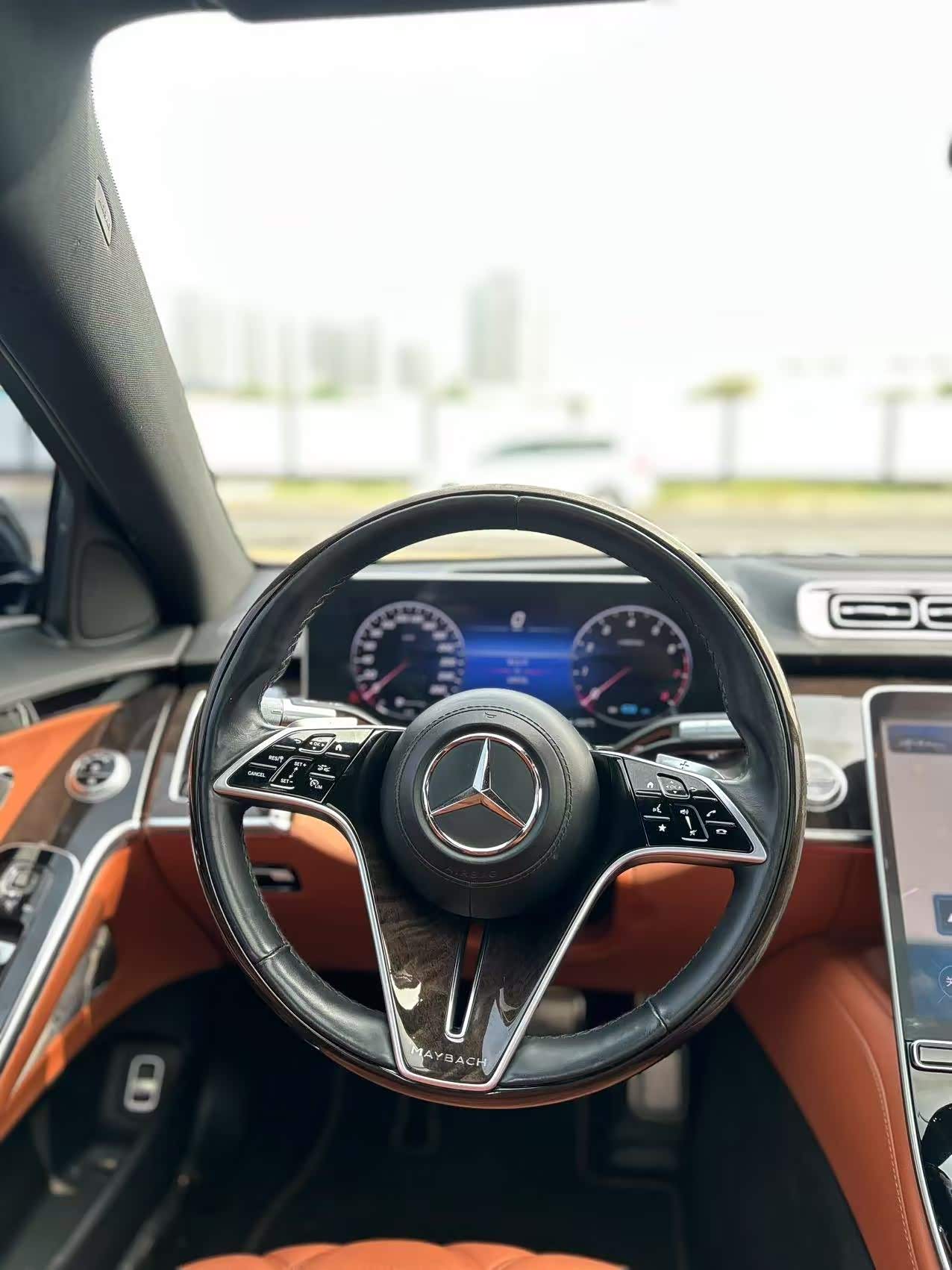 2022迈巴赫S级美版价格优惠32万 欢迎试乘试驾