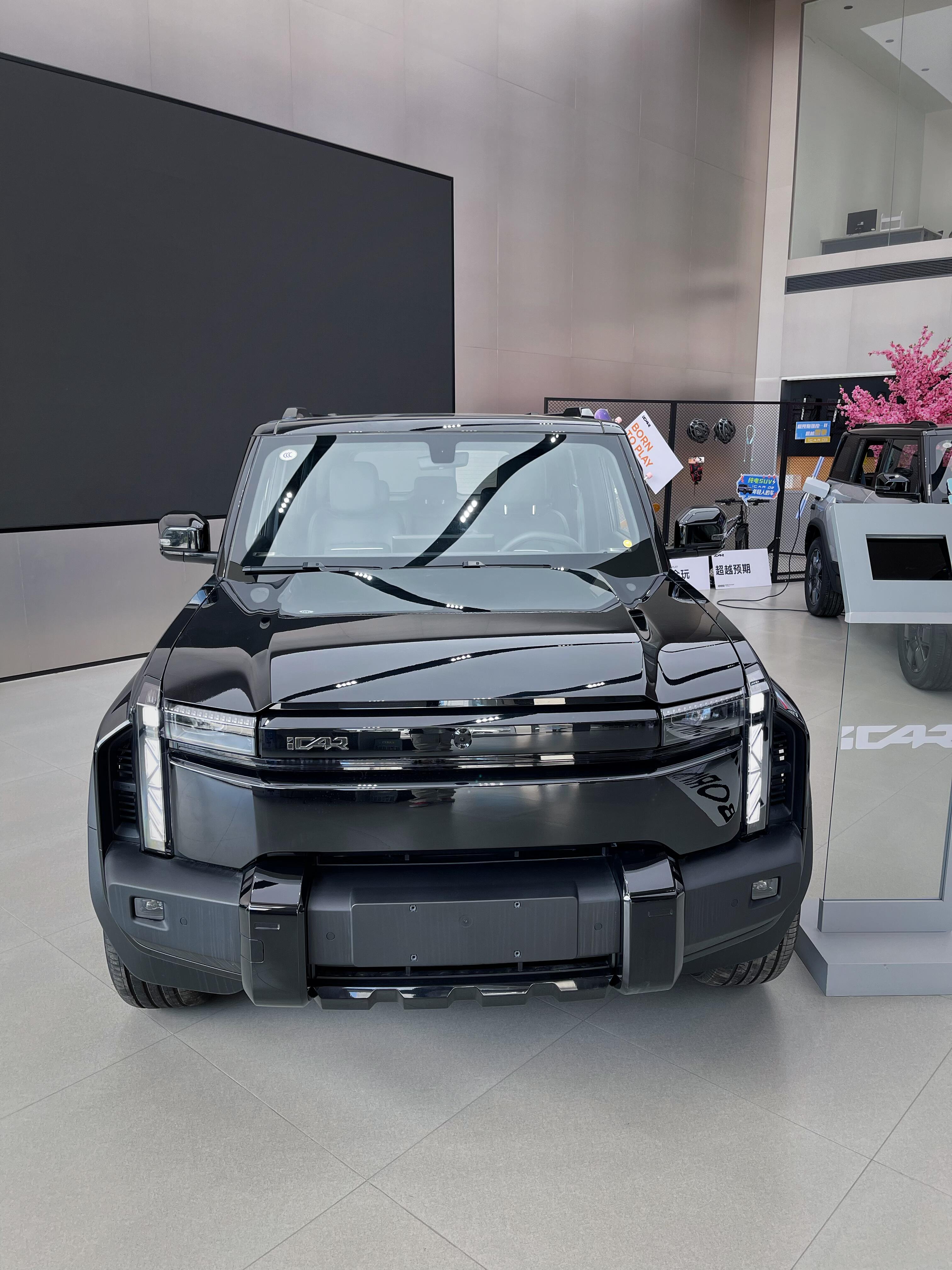 成都平行进口奔驰乌尼莫克美版让利23万