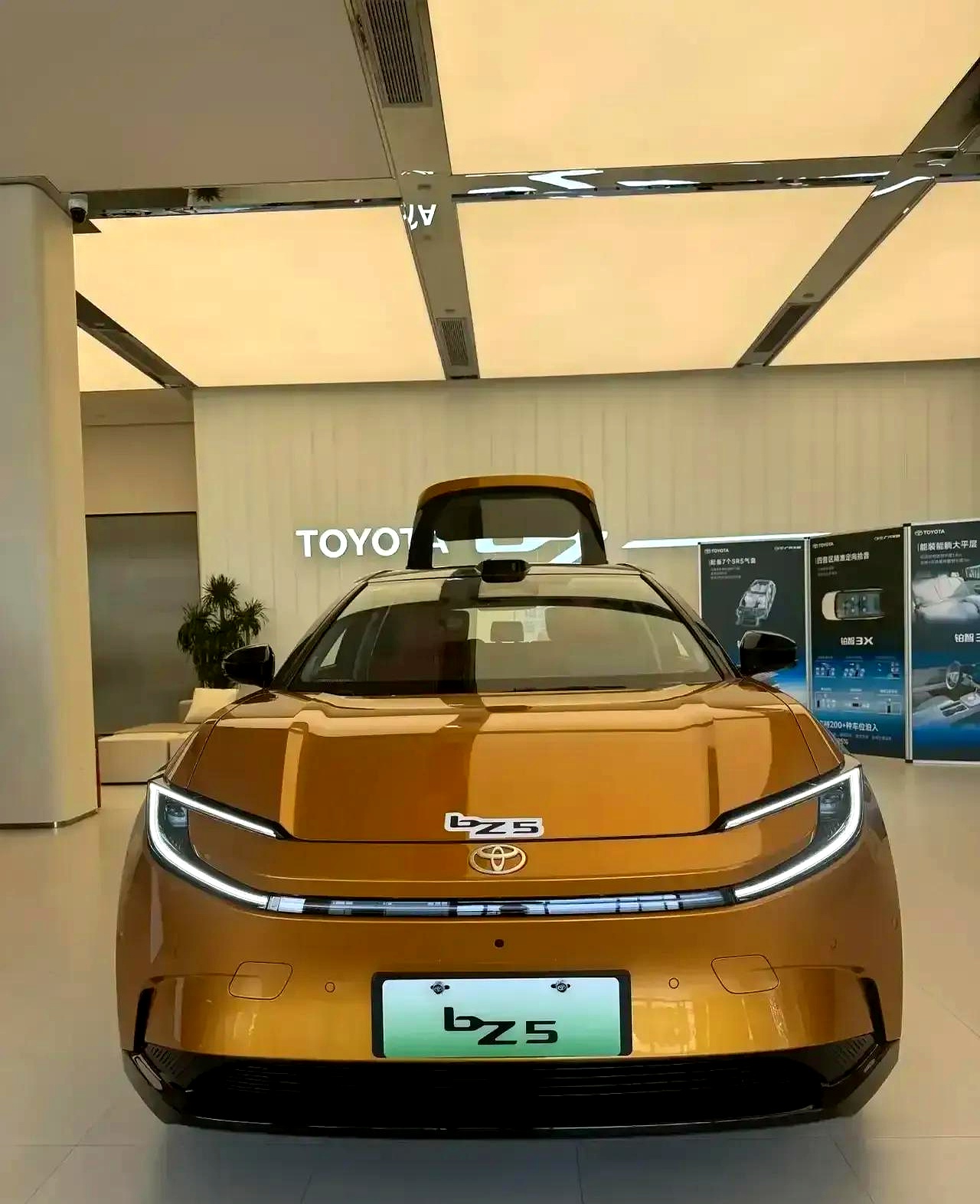 新车密集上市 车企加码混动赛道阳谋