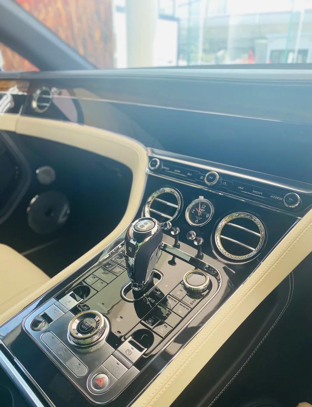 购飞驰享30万优惠 欢迎到店试驾