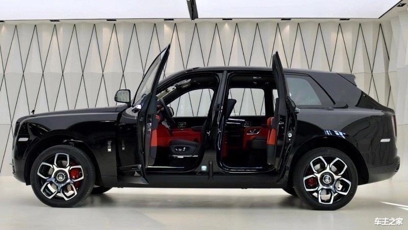 劳斯莱斯库里南目前售价626万起