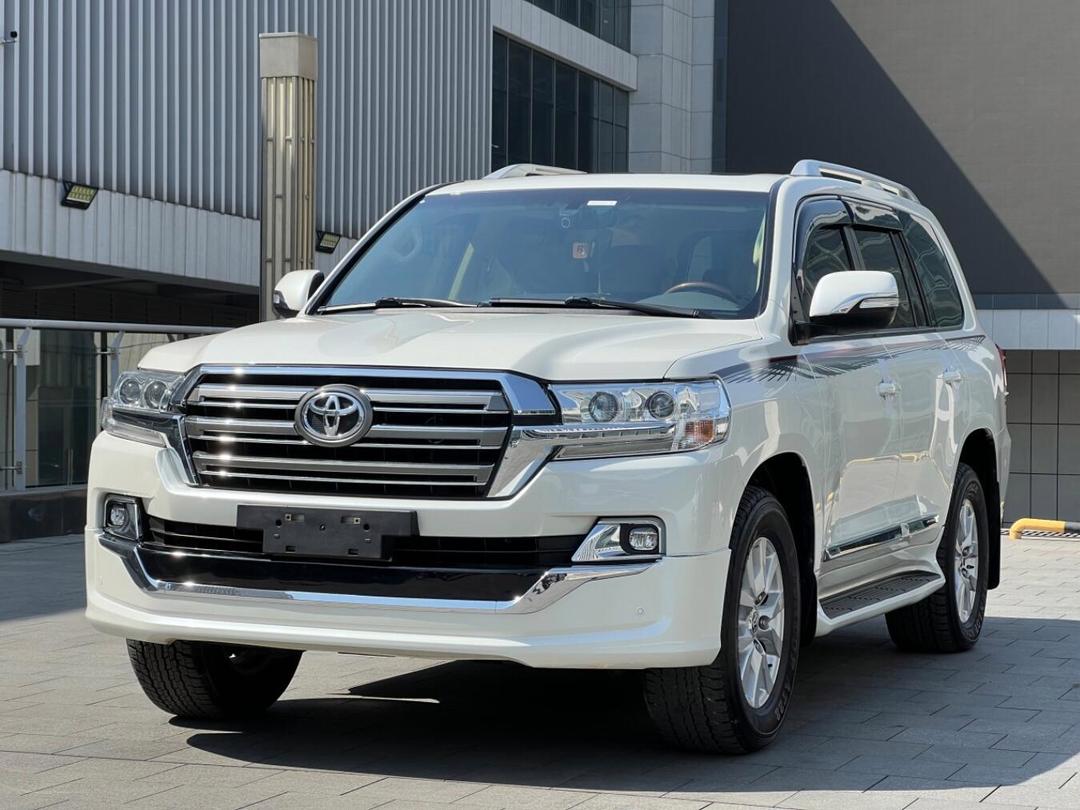 成都远卓名车海拉克斯中东版团购优惠6万 欢迎上门试驾