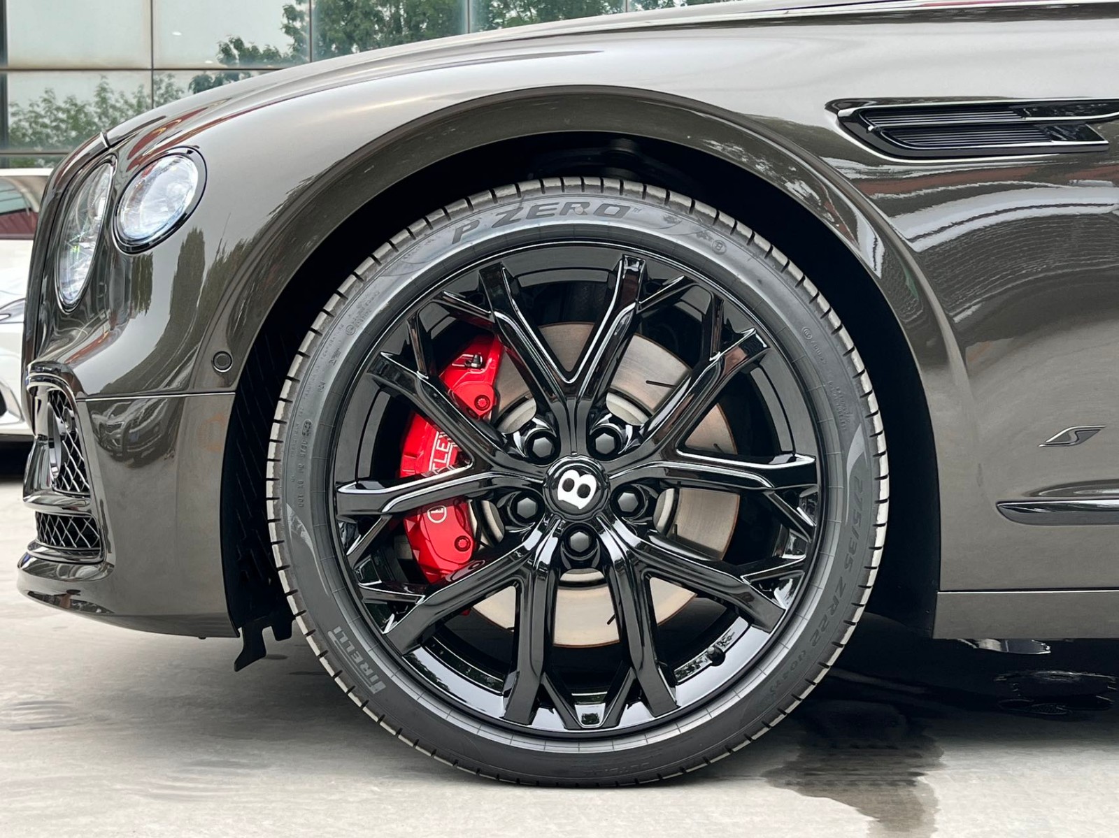 2024飞驰价格最高优惠28万 欢迎试乘试驾