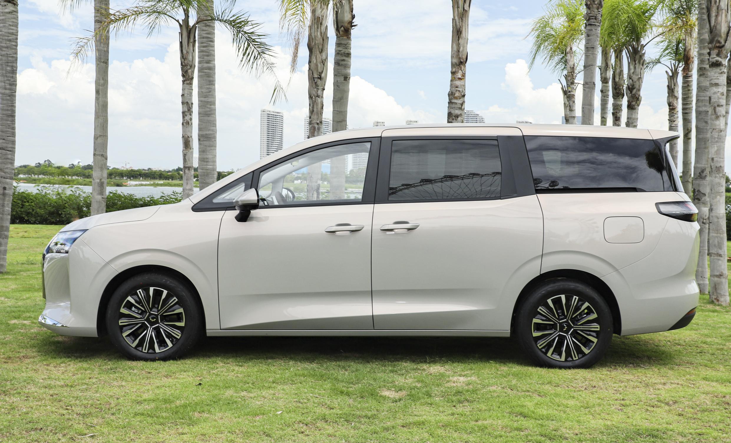 五菱星光730预售7.68万起 搭载神炼电池等配置