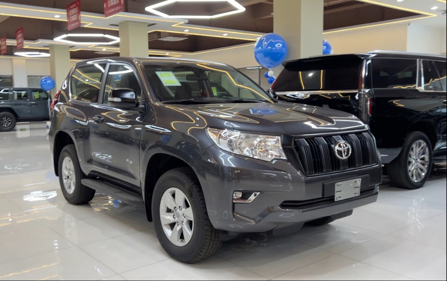 新款普拉多中东版现车销售