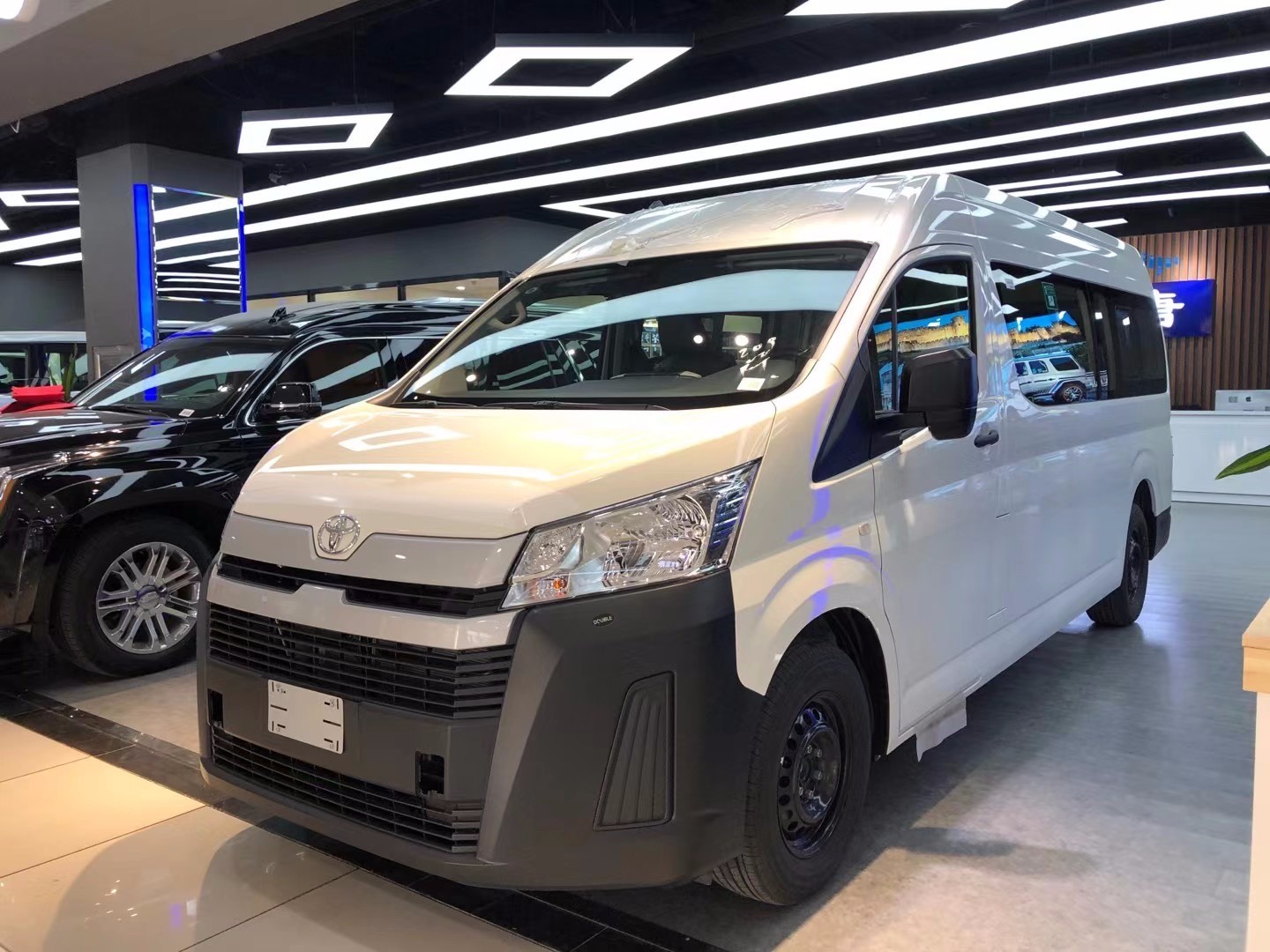 进口丰田海狮9座价格 海狮促销降价