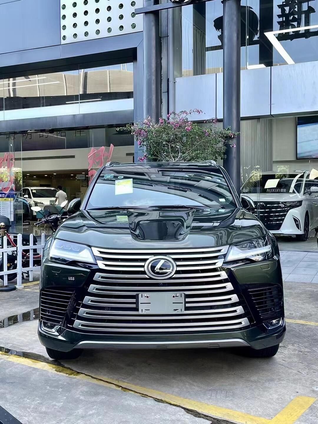 国六加版雷克萨斯LX600 商务大佬的座驾