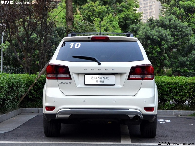 成都宝马i4价格最低33.99万起 优惠高达9.00万