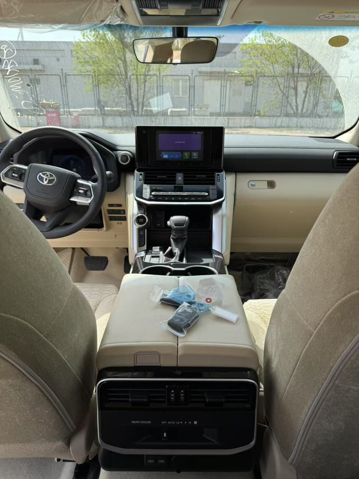 2025兰德酷路泽中东版提供试乘试驾 购车直降35.2万