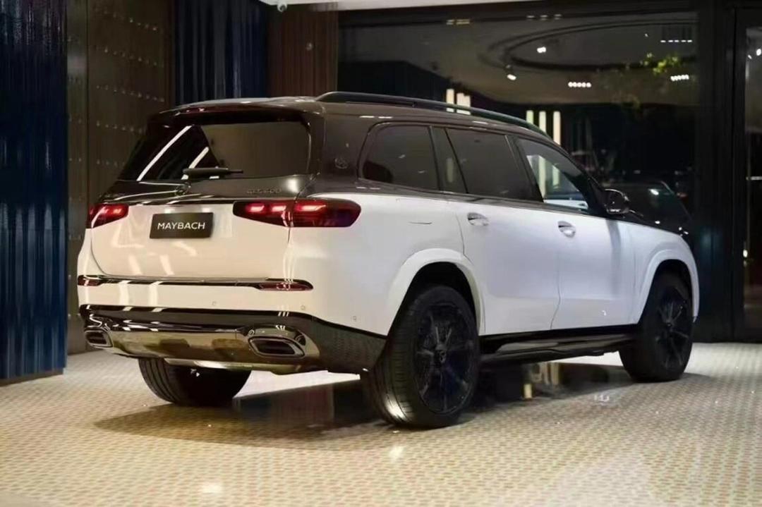 成都奔驰GLS加版热销中 店内让利达60万元