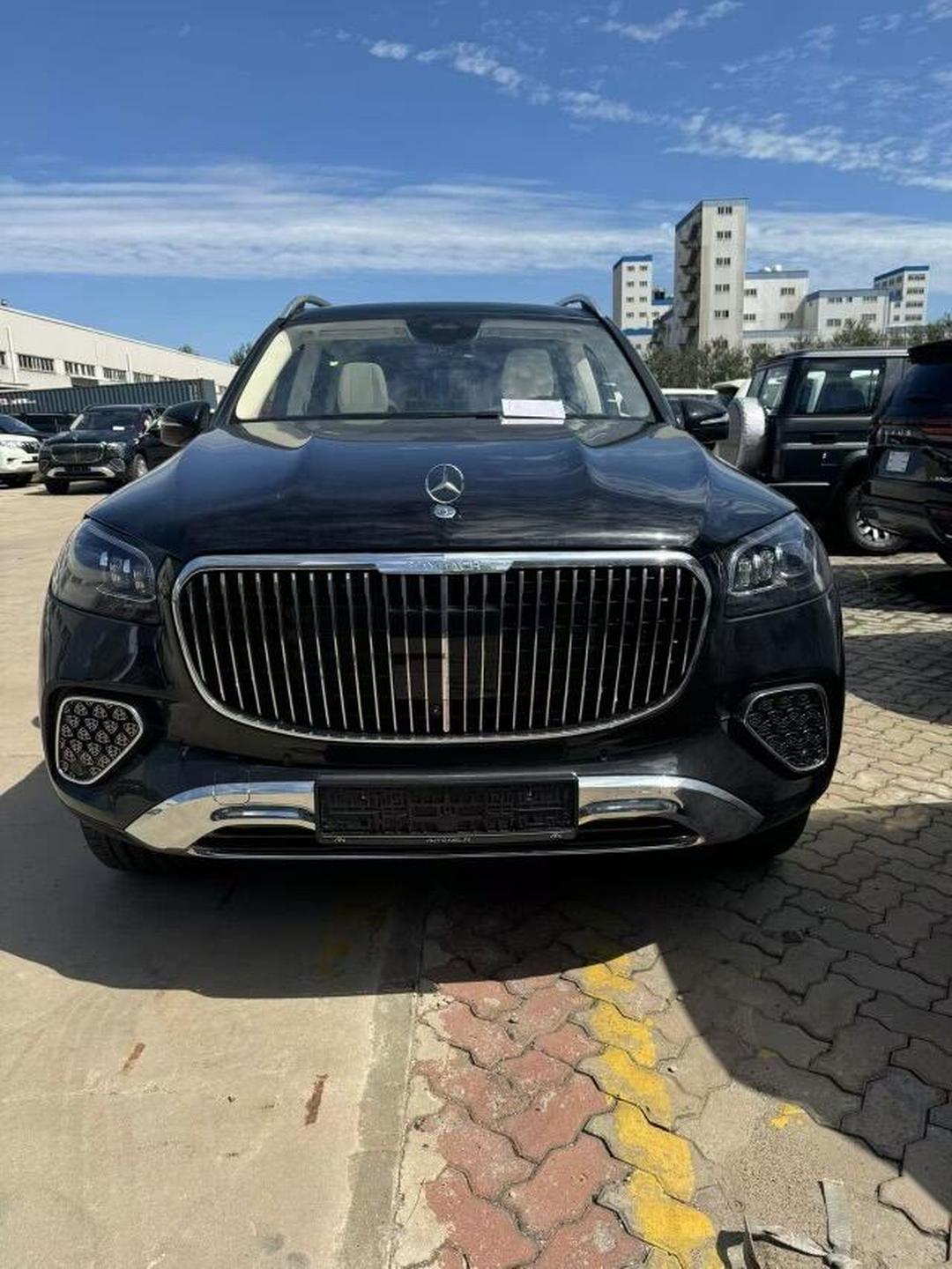 2024款迈巴赫GLS600顶级四座商务美规SUV 现车促销