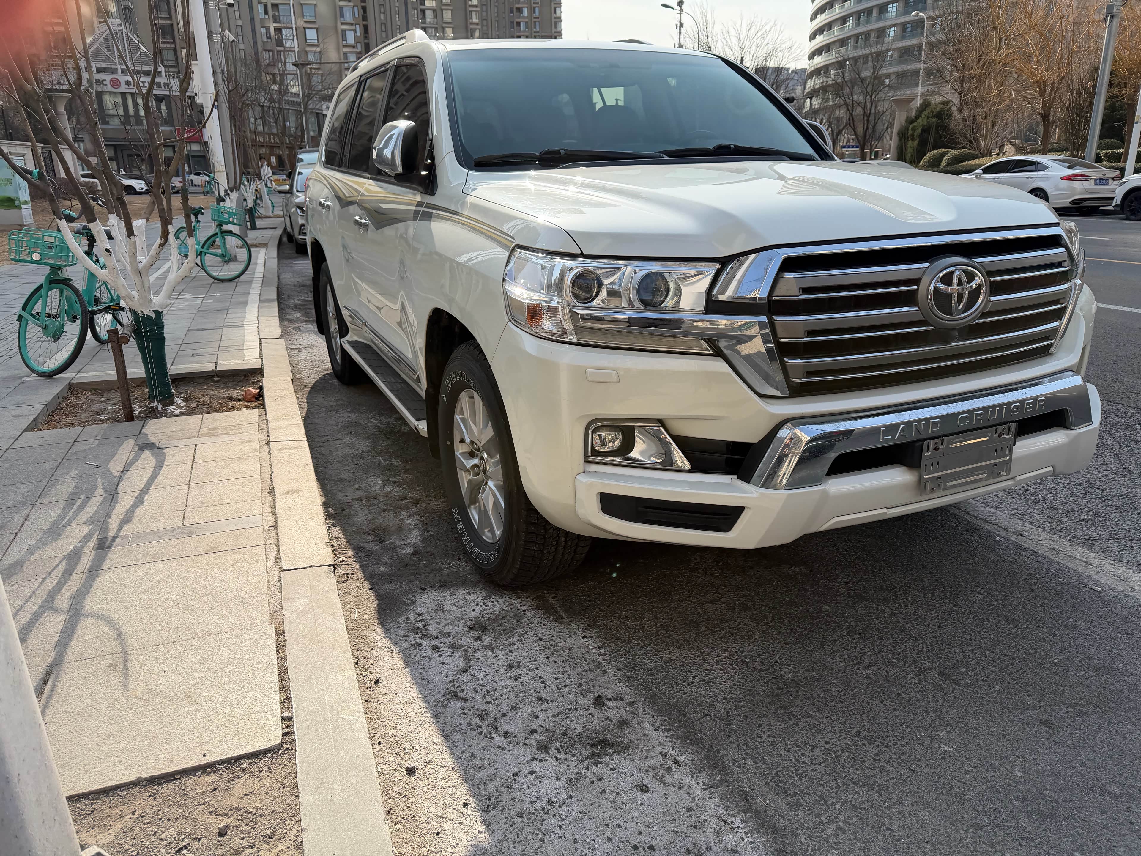 2021兰德酷路泽美规版促销150万起 欢迎前来试驾