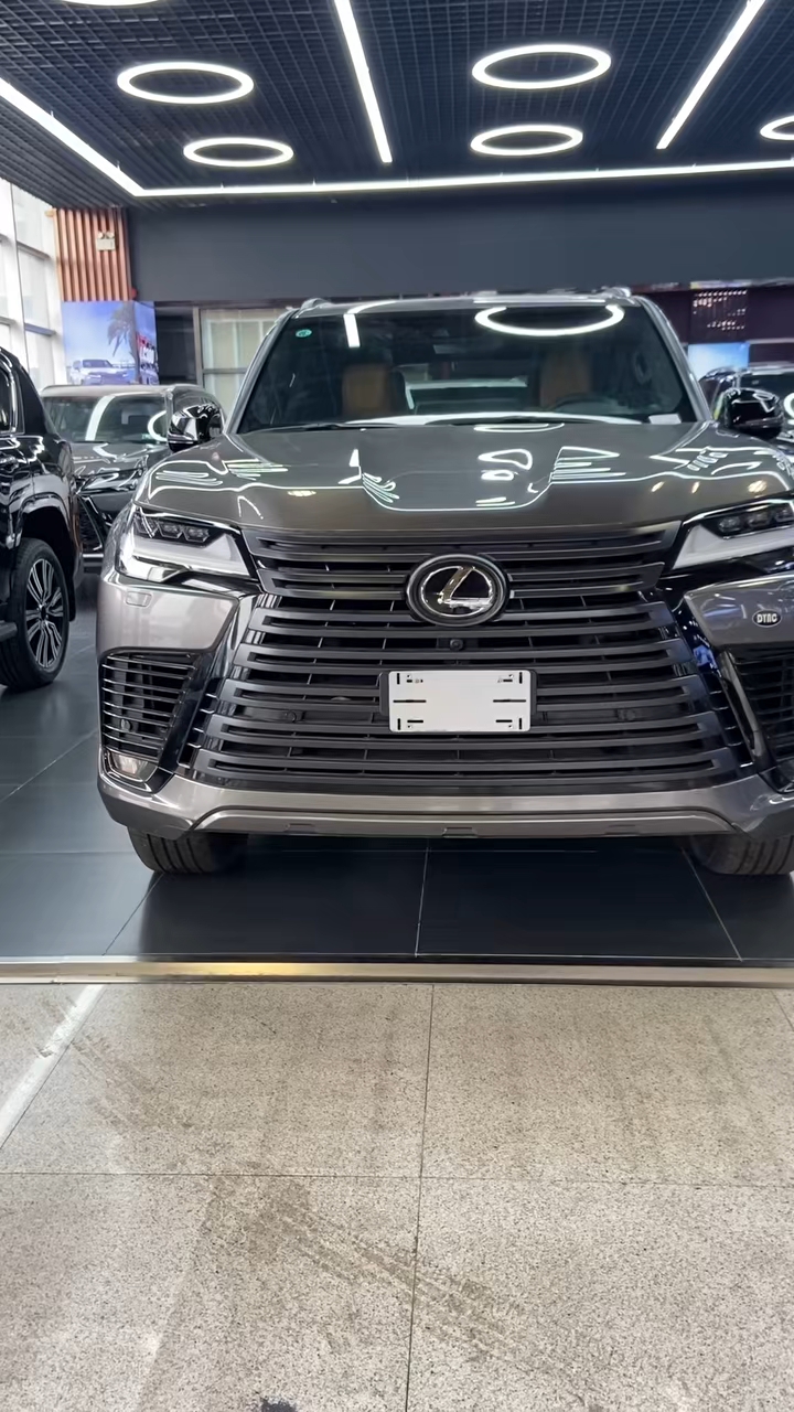 全新一代平行进口雷克萨斯LX美规版四川最新报价