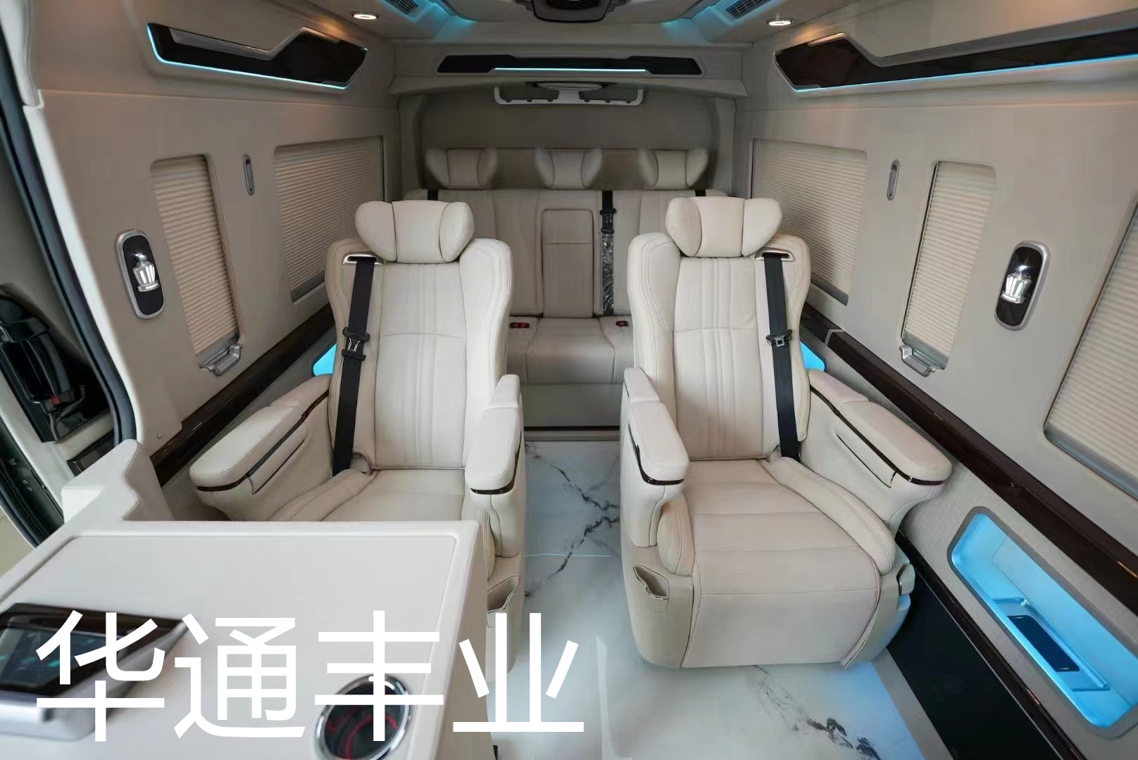 平行进口丰田海狮中东版报价36万起 欢迎前来试驾