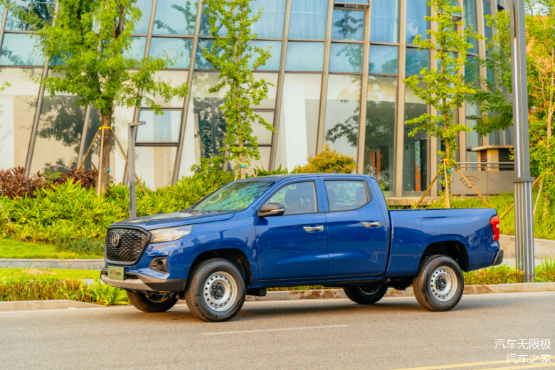 成都长安F70蓝鲸降1.30万 仅7.69万可入手