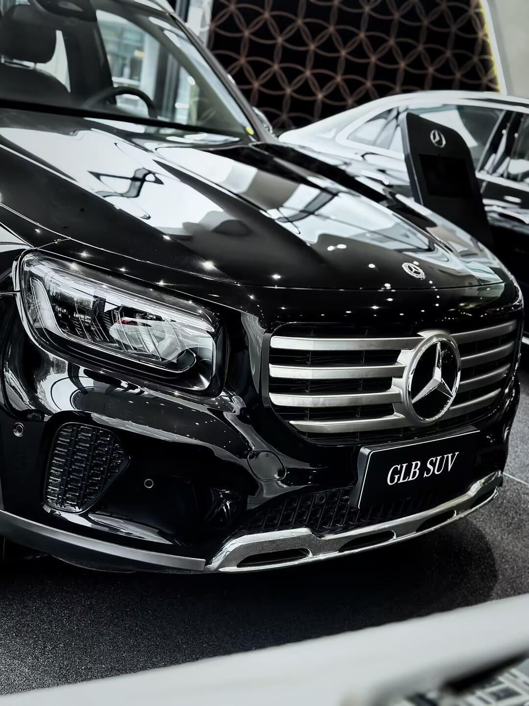 成都奔驰GLB最高降3.80万 仅27.39万可入手