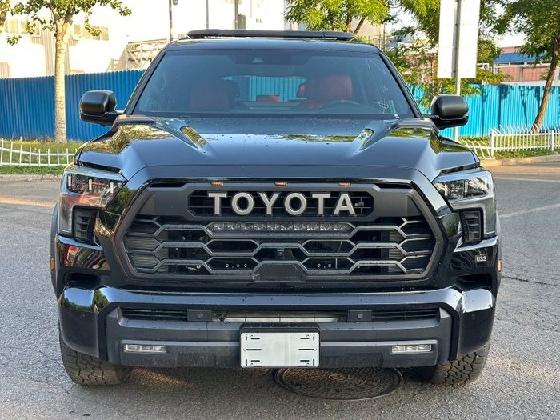 新款进口红杉美版配置报价多少钱