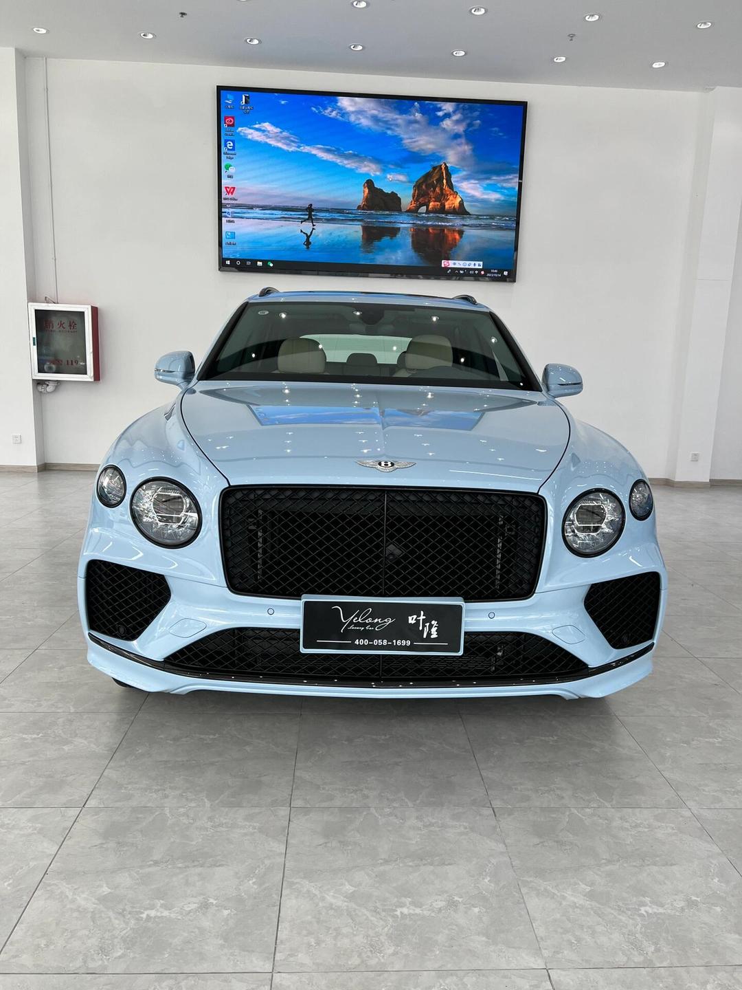 现购宾利添越让利直降60万 欢迎试乘试驾